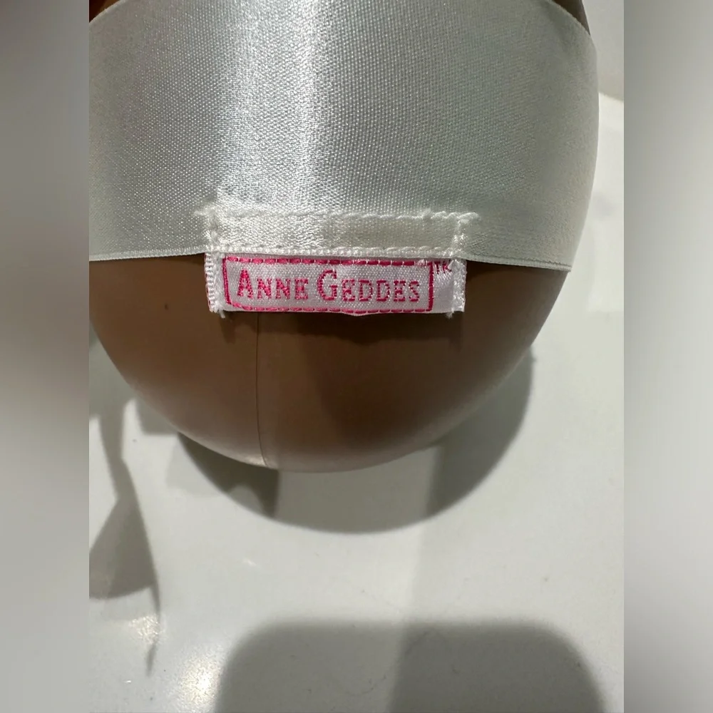 Vintage 1997 Anne Geddes Baby Bunny In Chocolate Looking Easter Egg